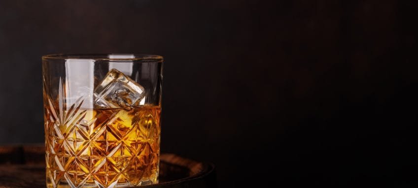 Entidades pedem urgência ao Senado para tornar falsificação de bebidas crime hediondo - Imagem do artigo