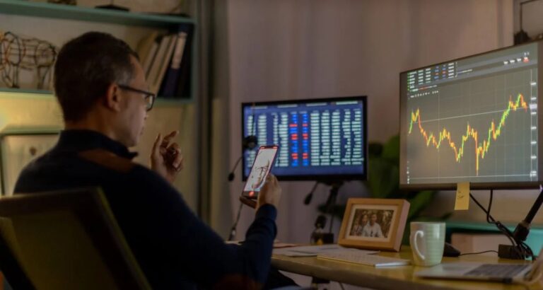 Equilíbrio entre risco e retorno é crucial para fortalecer a carteira de investimentos