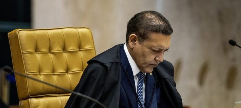 STF suspende atos municipais que liberavam casas de apostas, decide Nunes Marques