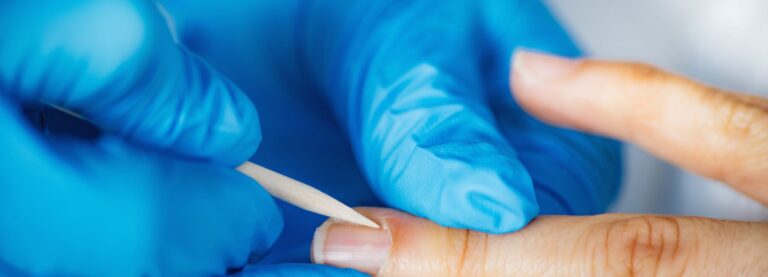 Curso presencial de cutilagem russa ganha espaço e eleva padrão das manicures no Brasil