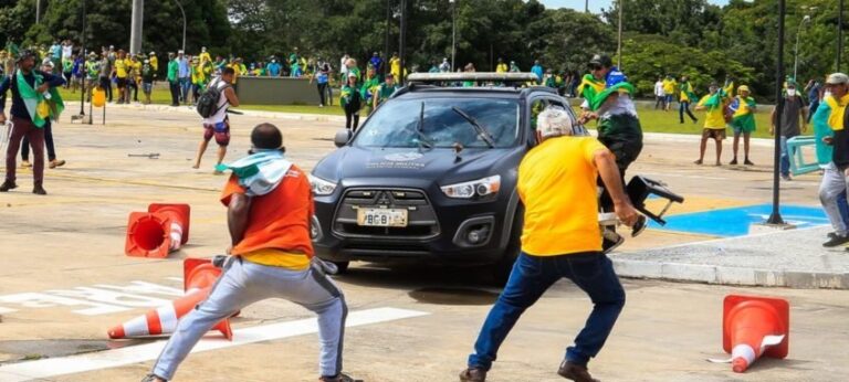 Justiça da Argentina autoriza extradição de cinco brasileiros condenados pelos atos de 8 de Janeiro