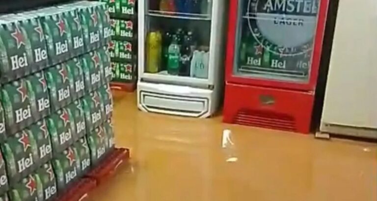 Chuva provoca alagamentos em Incra 7 e 8, na área rural do DF, e moradores culpam obra da BR-080