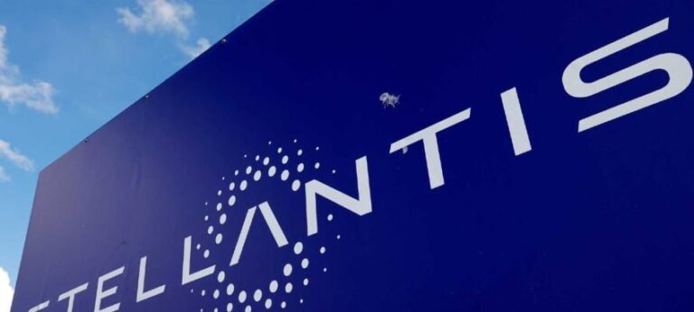 Governo canadense notifica Stellantis por descumprir acordo sobre fábrica de Brampton