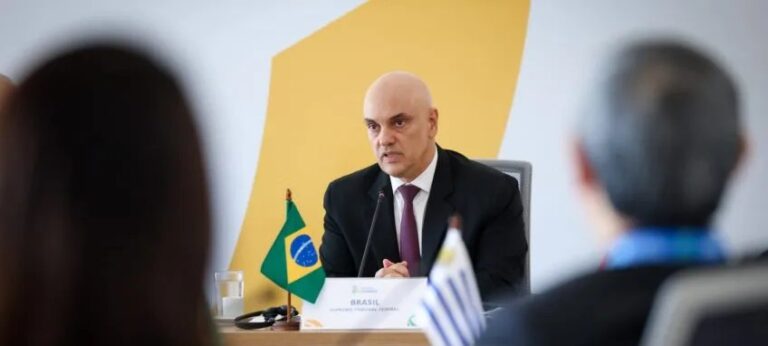 Alexandre de Moraes entra na lista dos 25 mais influentes de 2025 do Financial Times