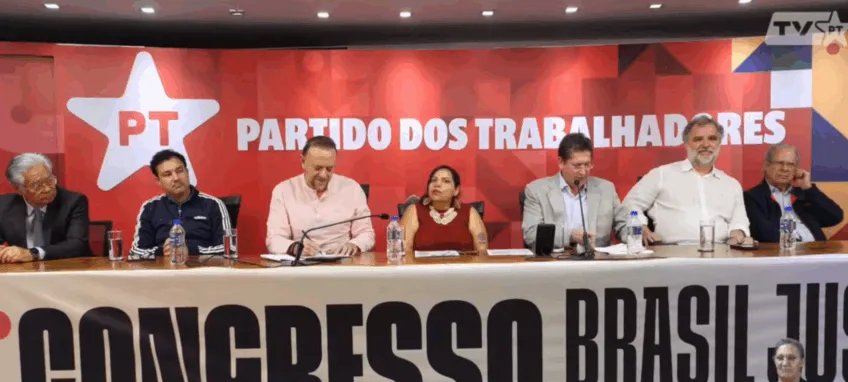 PT inicia 8º Congresso nacional e trata Lula como candidato à Presidência em 2026 - Imagem do artigo
