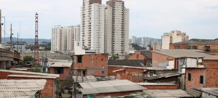 Imagens de satélite revelam até 15 °C de diferença entre favelas e bairros vizinhos em São Paulo