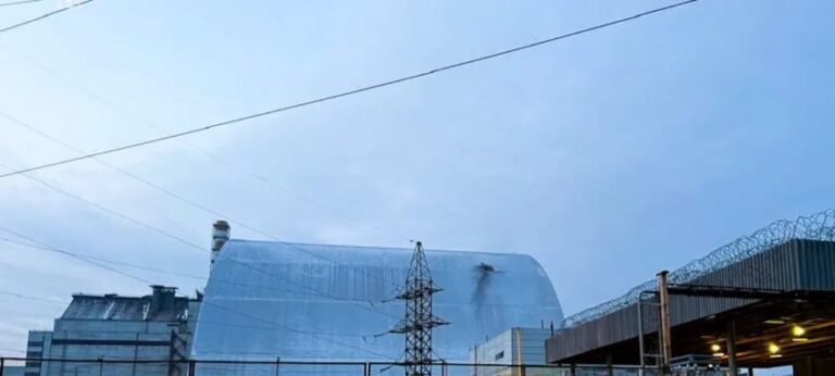 Ataque com drone compromete domo de Chernobyl e exige reparos, afirma AIEA