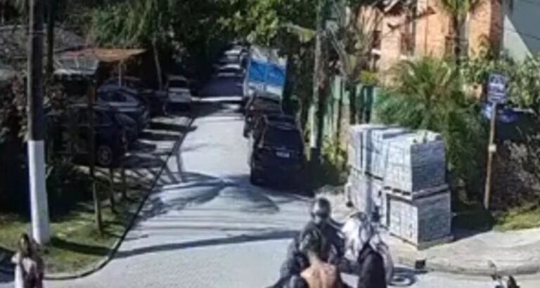 Quadrilha rende homem e leva joias em assalto à tarde na Praia da Baleia, em São Sebastião