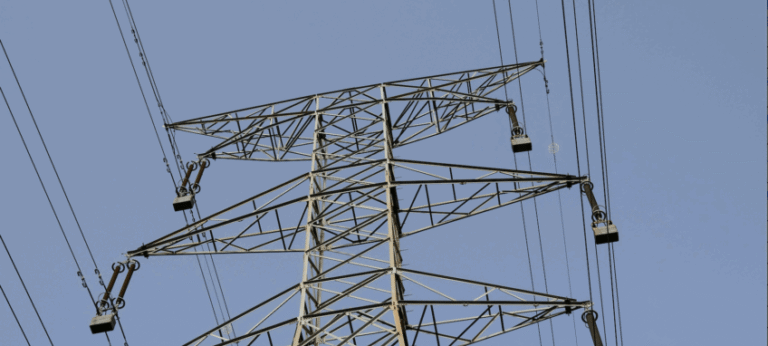 Governo regulamenta novas regras para conexão à rede de transmissão de energia