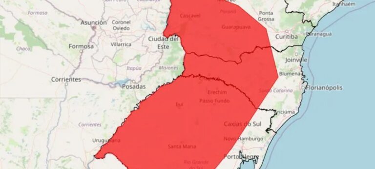 Inmet mantém alerta vermelho para temporais no Sul nesta terça-feira