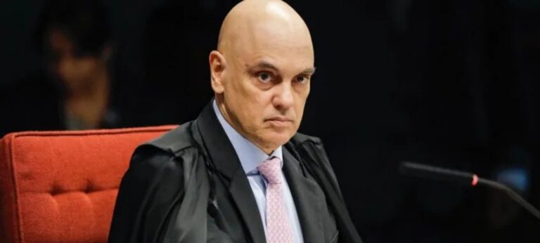 Moraes derruba mandato de Carla Zambelli depois de pressão e mandado de segurança do PT