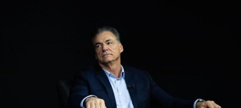 Galassi acusa operadoras de vale de tratar Brasil como “galinha dos ovos de ouro”