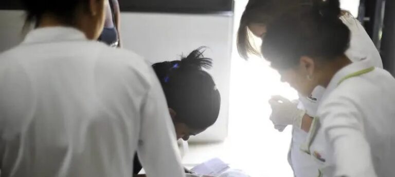 China ampliará cobertura total de partos pelo sistema de saúde até 2026