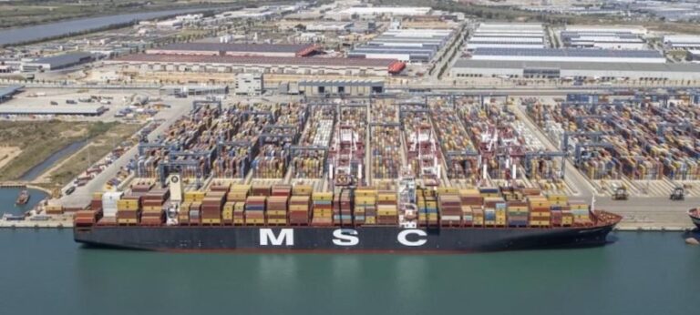 Comissão Europeia avança investigação sobre compra do principal terminal de contêineres de Barcelona