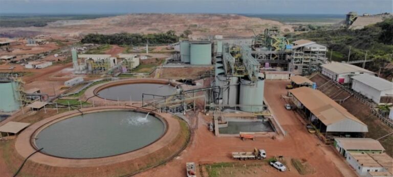 CMOC adquire quatro minas de ouro no Brasil por US$ 1 bilhão