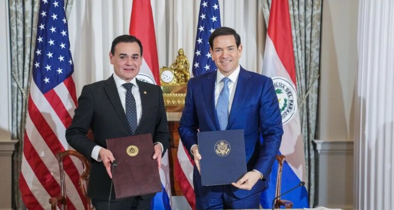 EUA e Paraguai firmam acordo que autoriza ações militares norte-americanas no país