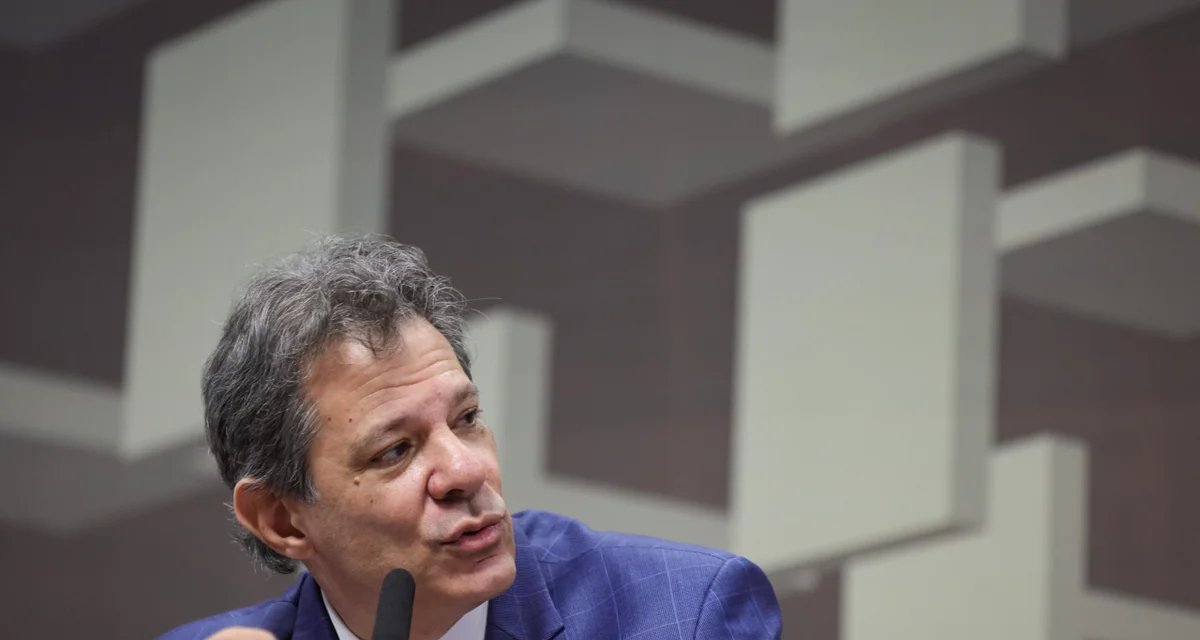Haddad indica saída do Ministério da Fazenda e oferece apoio à campanha de Lula - Imagem do artigo