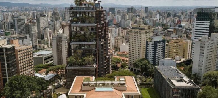 Novos horários padronizados de check-in e check-out passam a valer em hotéis brasileiros