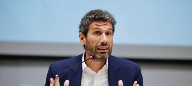 Secretário diz que regulação financeira mostra desgaste e pede reforma de longo prazo