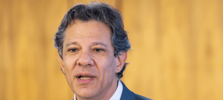 Haddad afasta aporte do Tesouro aos Correios e menciona empréstimo de até R$ 12 bilhões