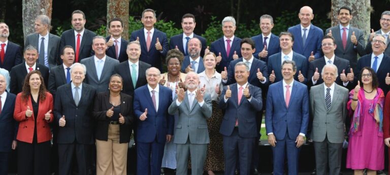 Lula diz que governo ainda não encontrou narrativa para divulgar conquistas