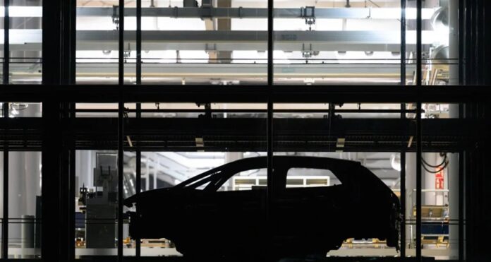 Imagem destacada - Volkswagen encerra operação em Dresden e fecha primeira fábrica na Alemanha em 88 anos