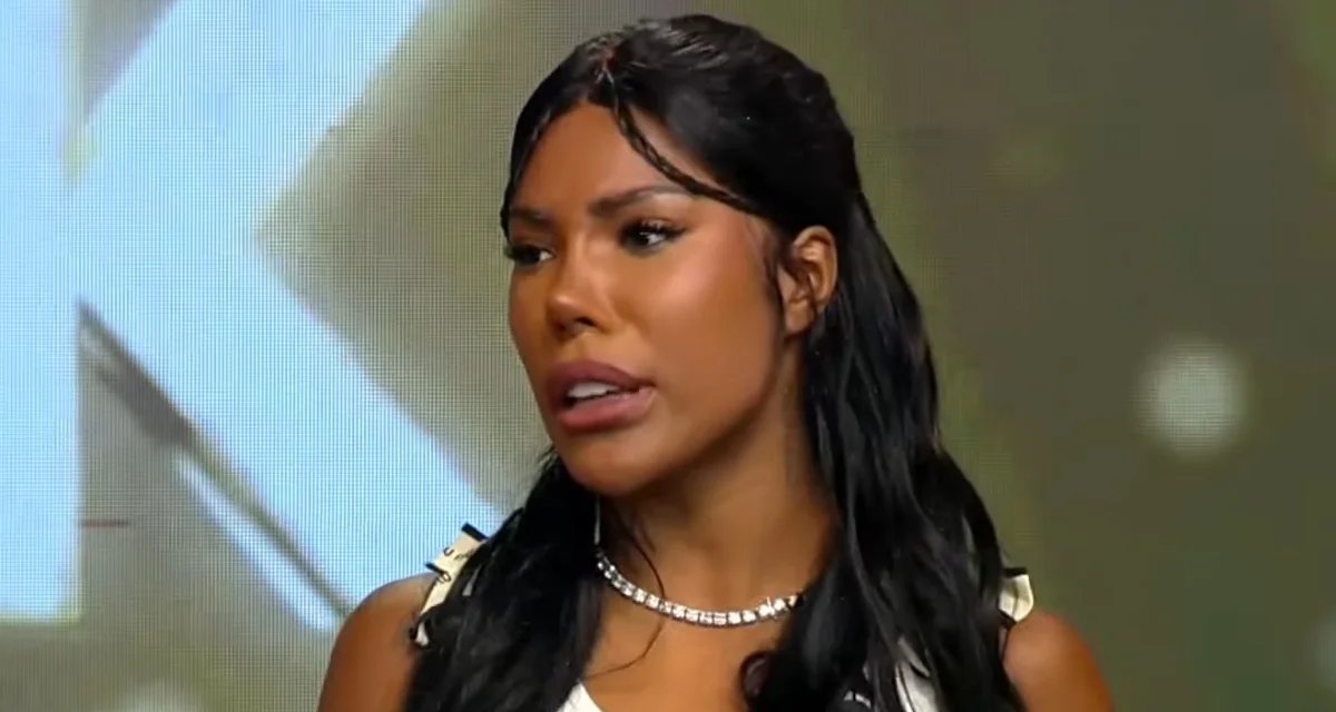 Carol Lekker confirma término com Maik Riksen após polêmicas em A Fazenda 17 - Imagem do artigo