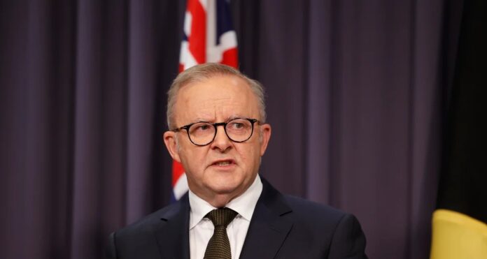 Imagem destacada - Austrália endurecerá leis contra discurso de ódio após ataque em Bondi, diz Albanese