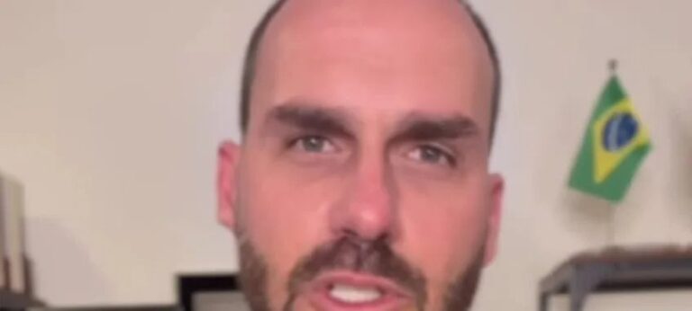 Eduardo Bolsonaro chama cassação de “medalha de honra” e promete continuar atuando